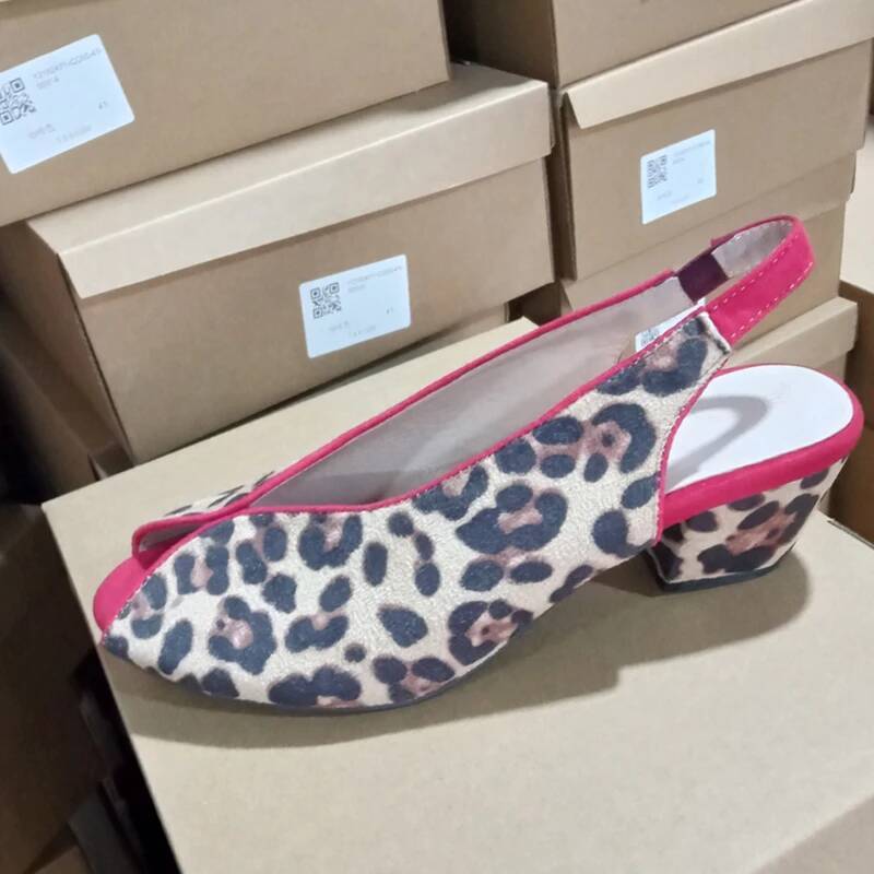 Sandalen met luipaardprint, pe - Peep Toe Heels recensie en prijs